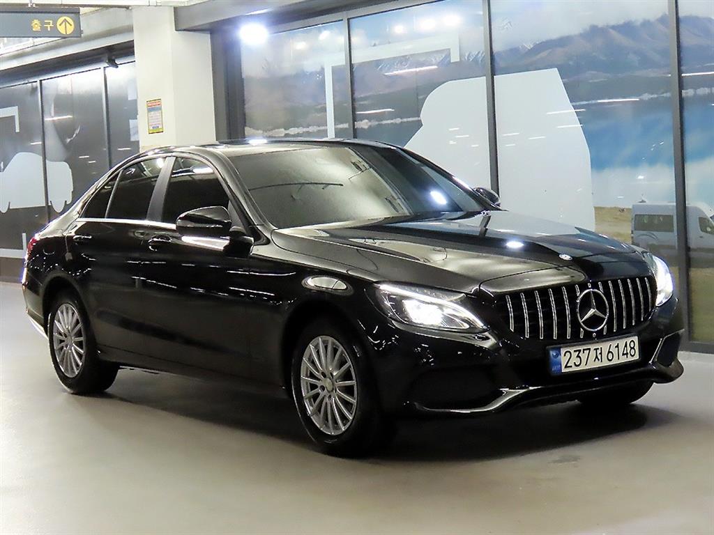 Mercedes-Benz C-Class C200