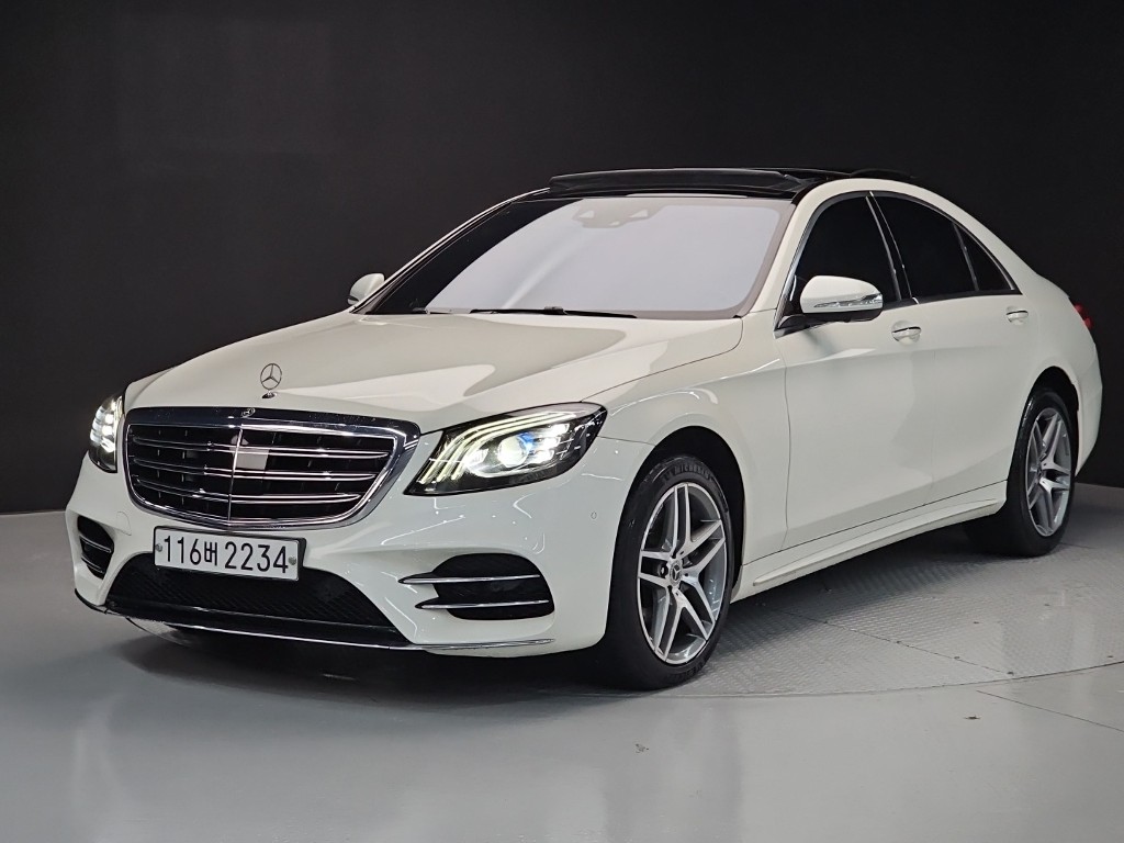 벤츠 S클래스 S350 d 4Maetik