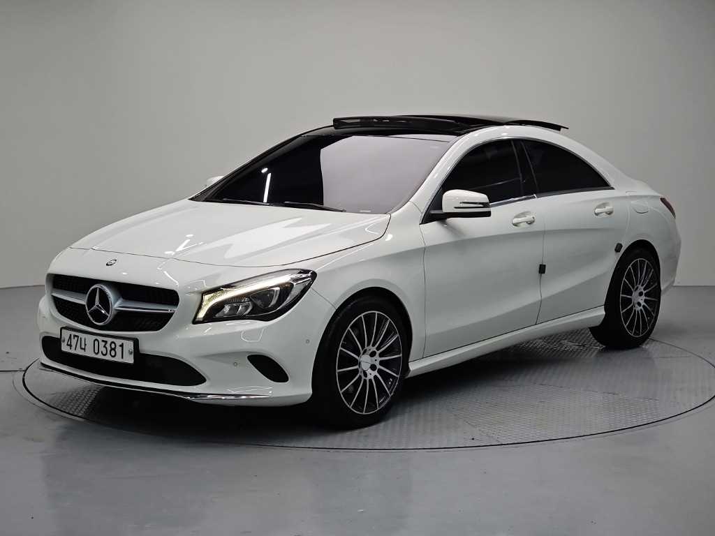 Mercedes-Benz CLA CLA250 4Maetik