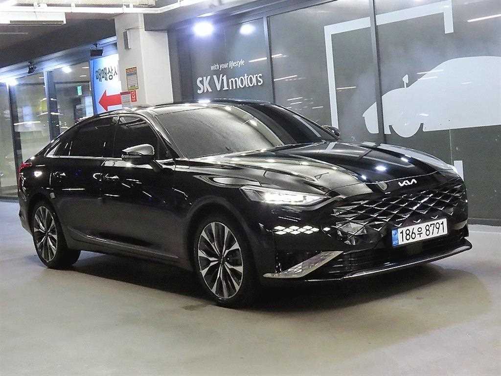 Kia K8 2.5 GDI Noblesse