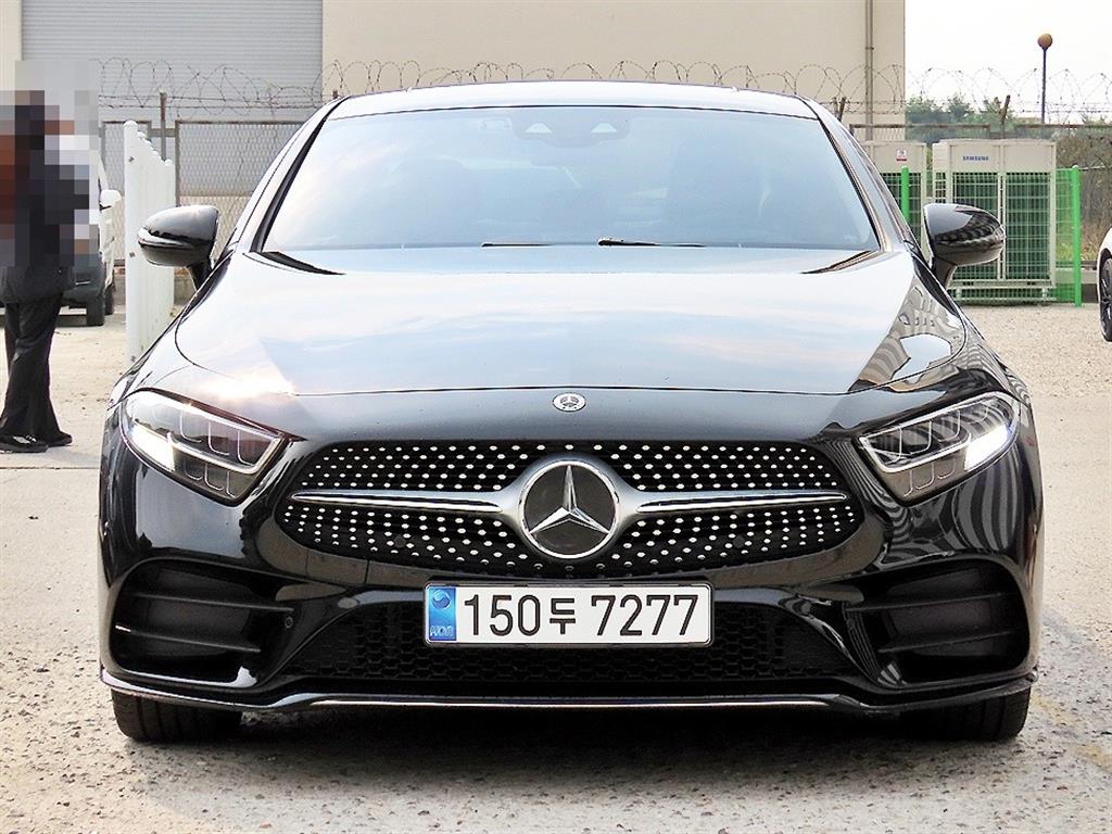 벤츠 CLS 300d AMG Line