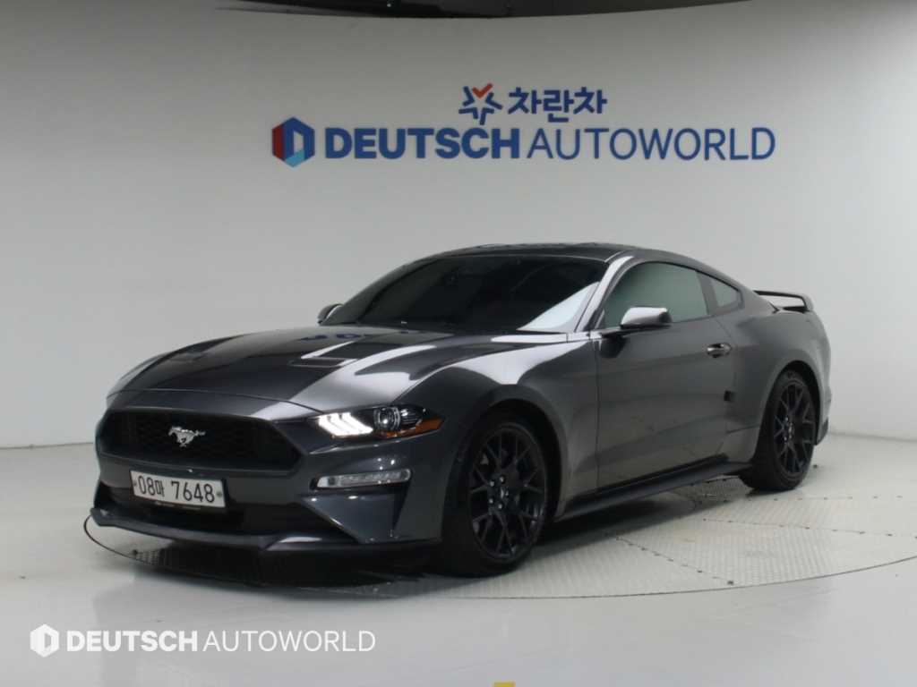 Ford Mustang Coupe 2.3 Premium