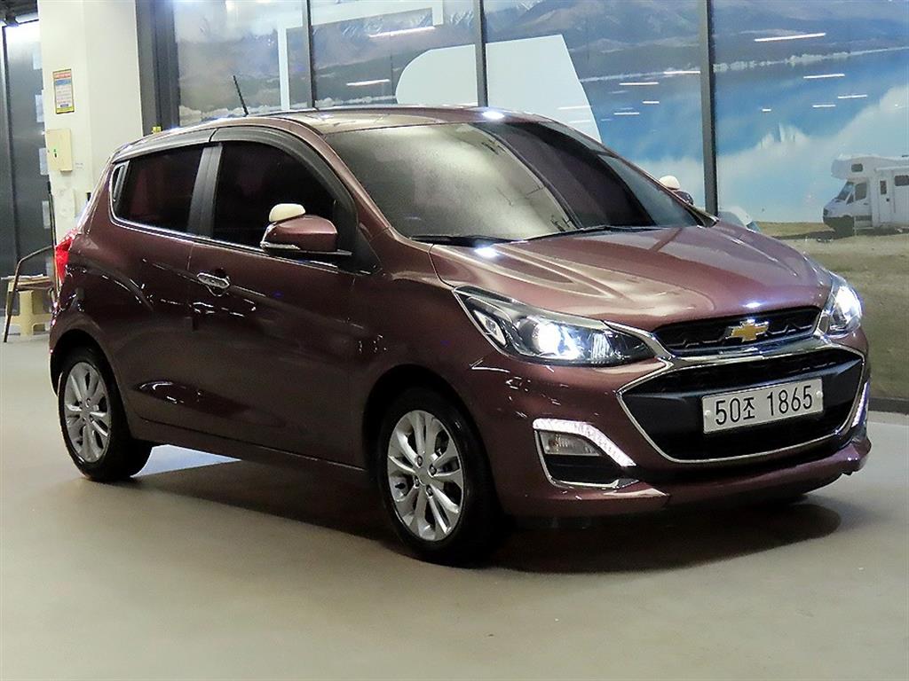 Chevrolet Spark Premier