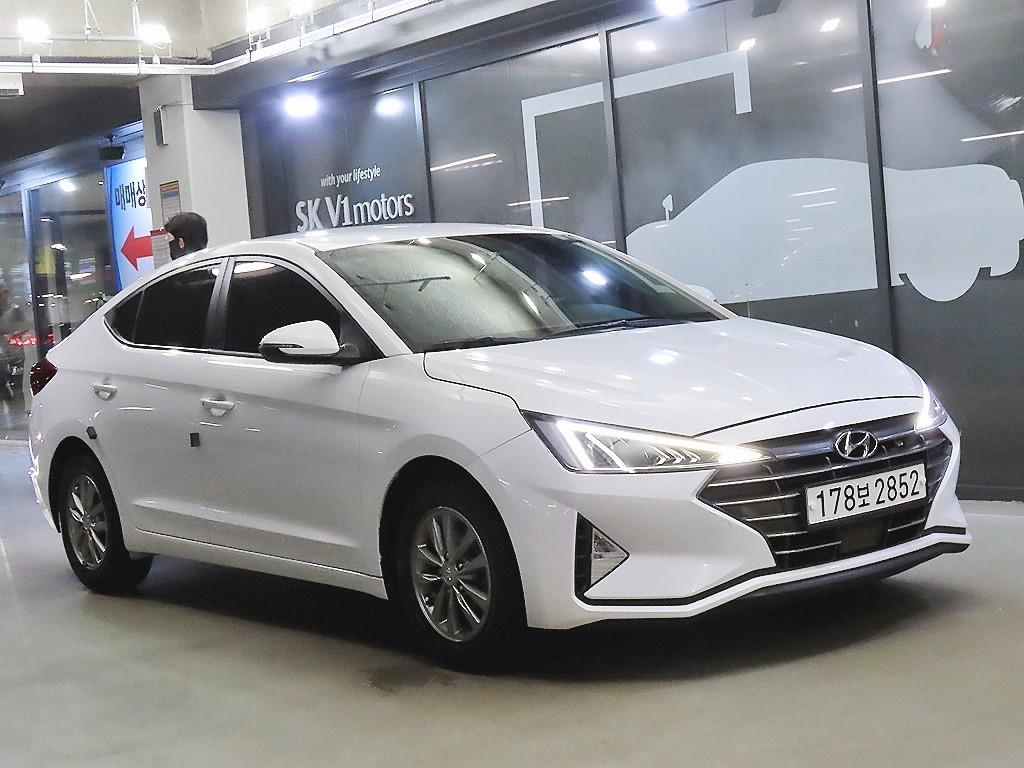 Hyundai Avante 1.6 Smart