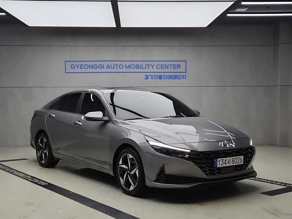 Hyundai Avante HEV Inspiration