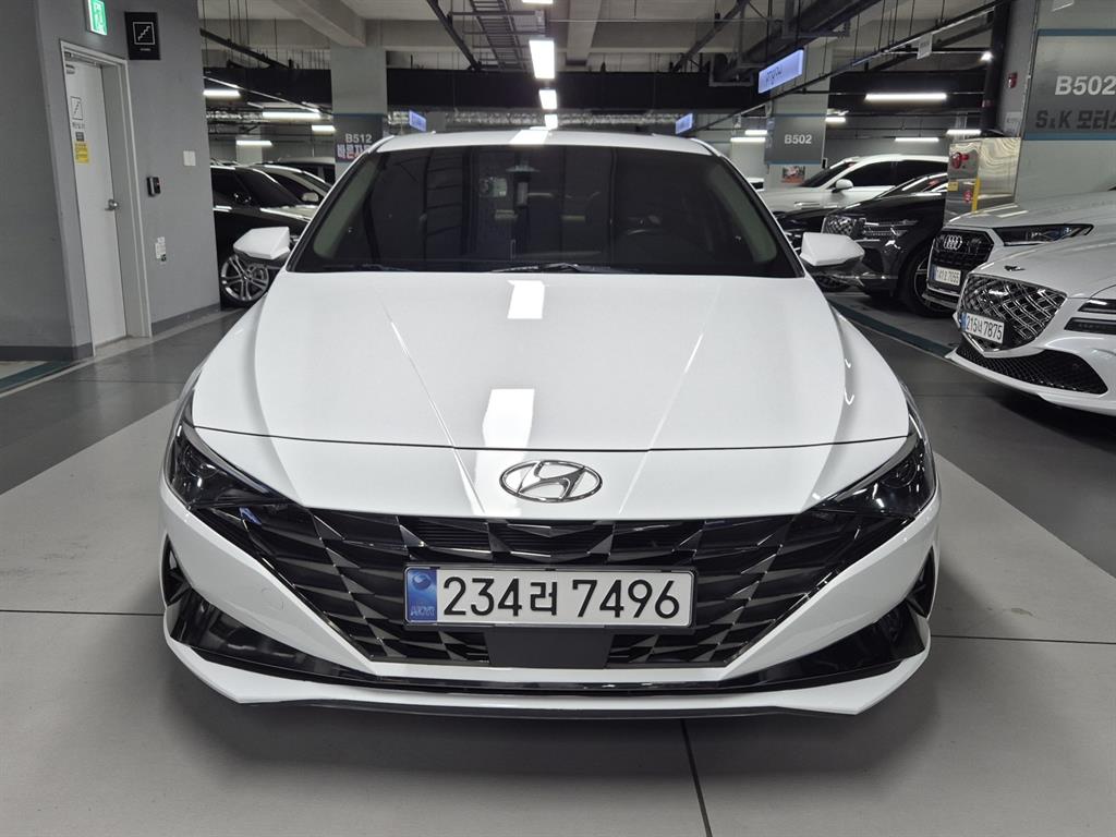 Hyundai Avante 1.6 LPI Smart
