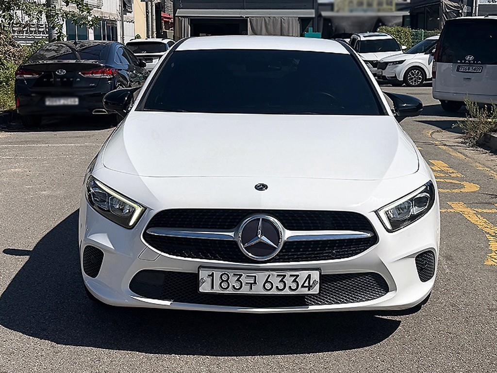 Mercedes-Benz A-Class A220 Haechibaek