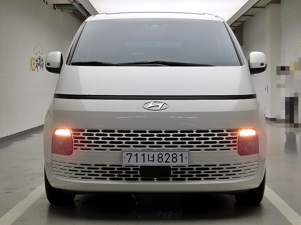 Hyundai Staria 2.2 Tourer 11 суудал 2WD Modern