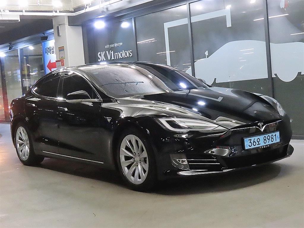 테슬라 Model S AWD Rong Reinji