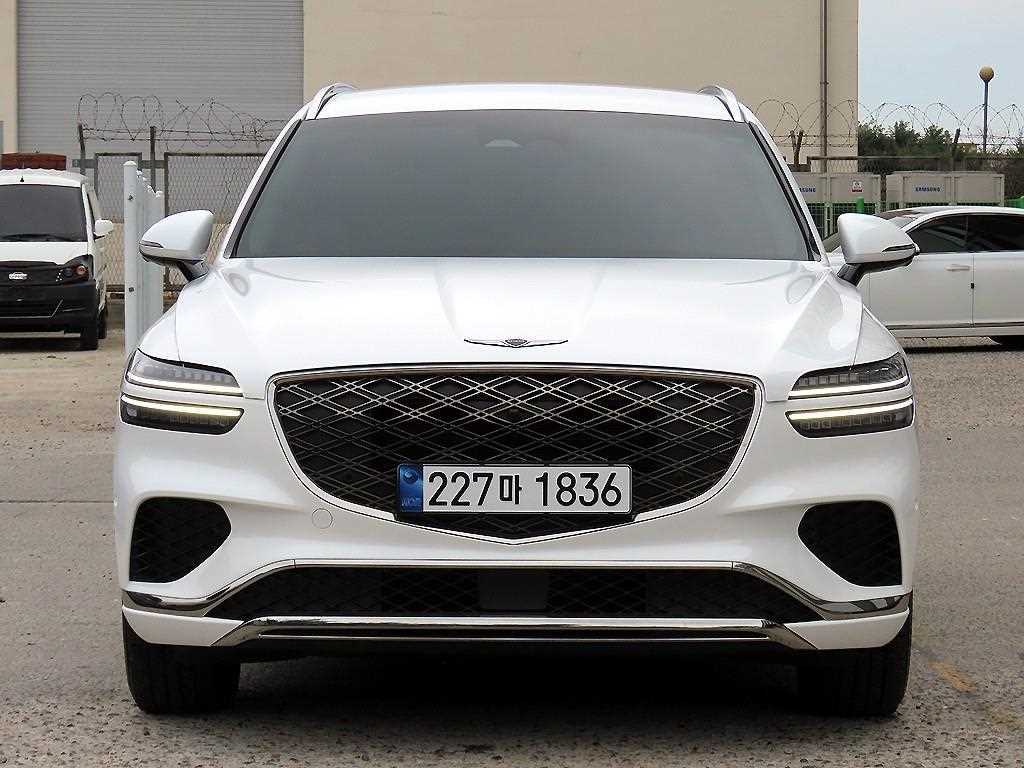 Genesis GV70 2.5T 2WD