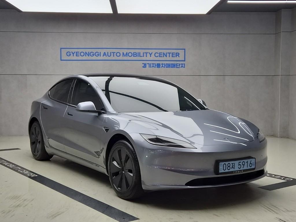 테슬라 Model 3 RWD