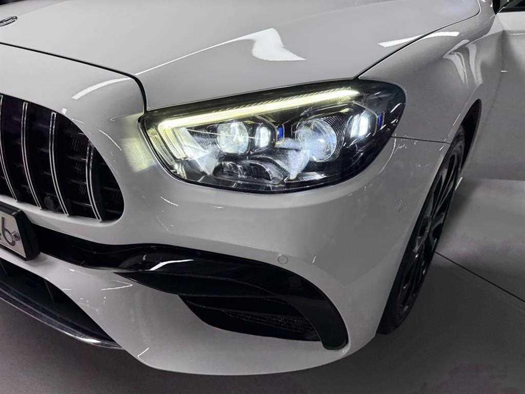 Mercedes-Benz E-Class E200 Avantgarde