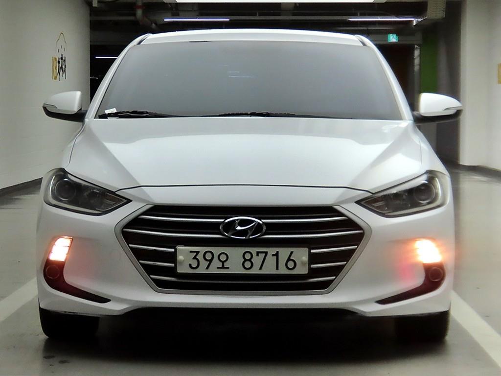 현대 아반떼 1.6 GDi Value Plus