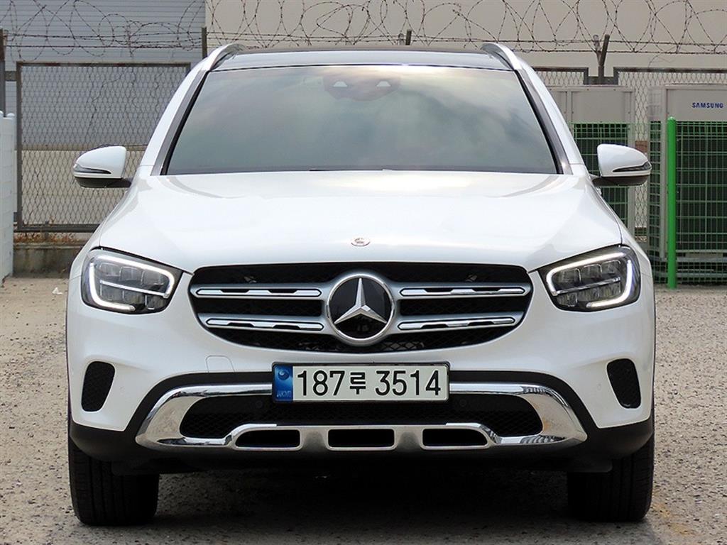벤츠 GLC 300e 4Maetik