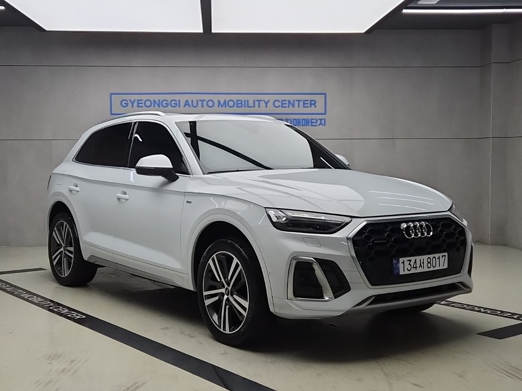 Audi Q5 45 TFSI Quattro Premium