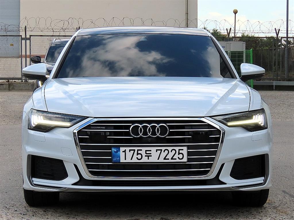 Audi A6 45 TFSI Quattro Premium