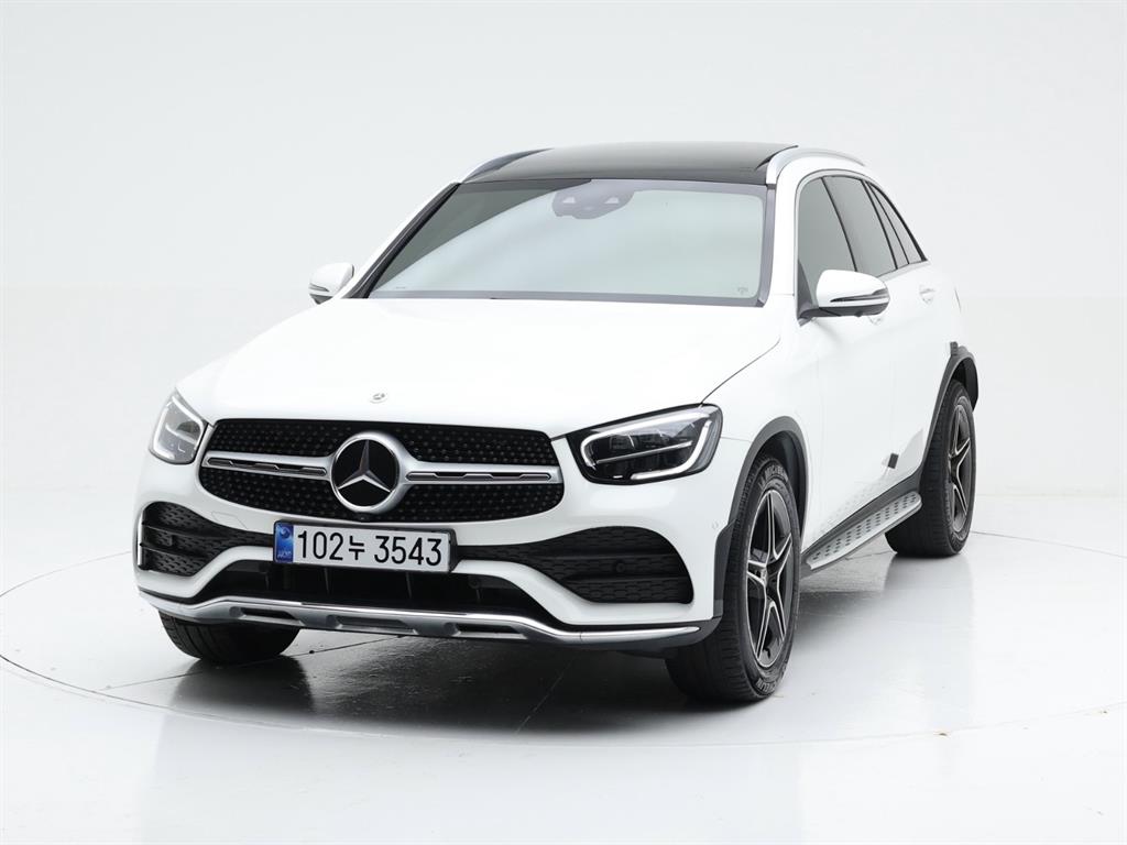 벤츠 GLC 300 4Maetik