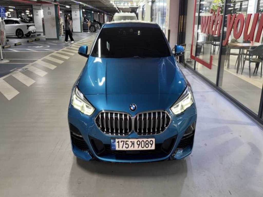 BMW 2 Series Coupe 220i M Sport