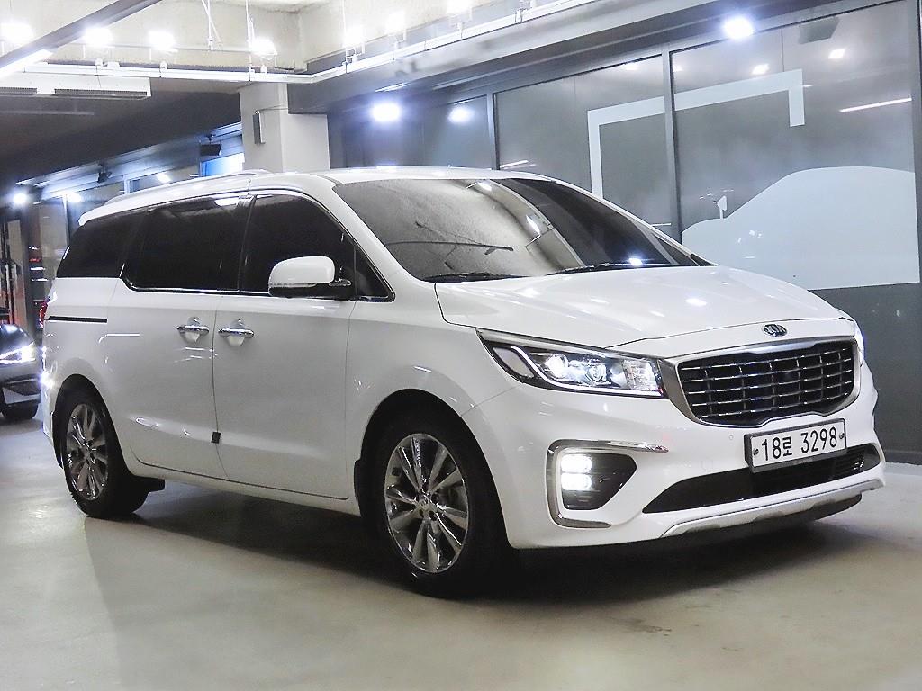 Kia Carnival 9 суудал Noblesse Special