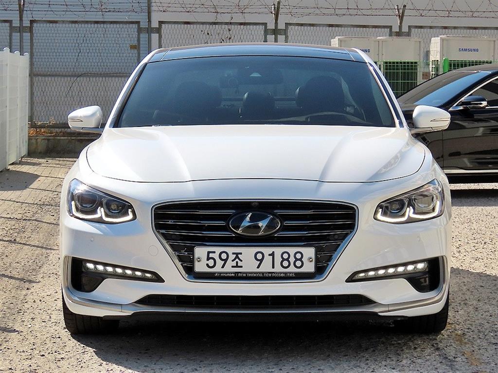 Hyundai Grandeur 3.3 GDi Selribeuriti