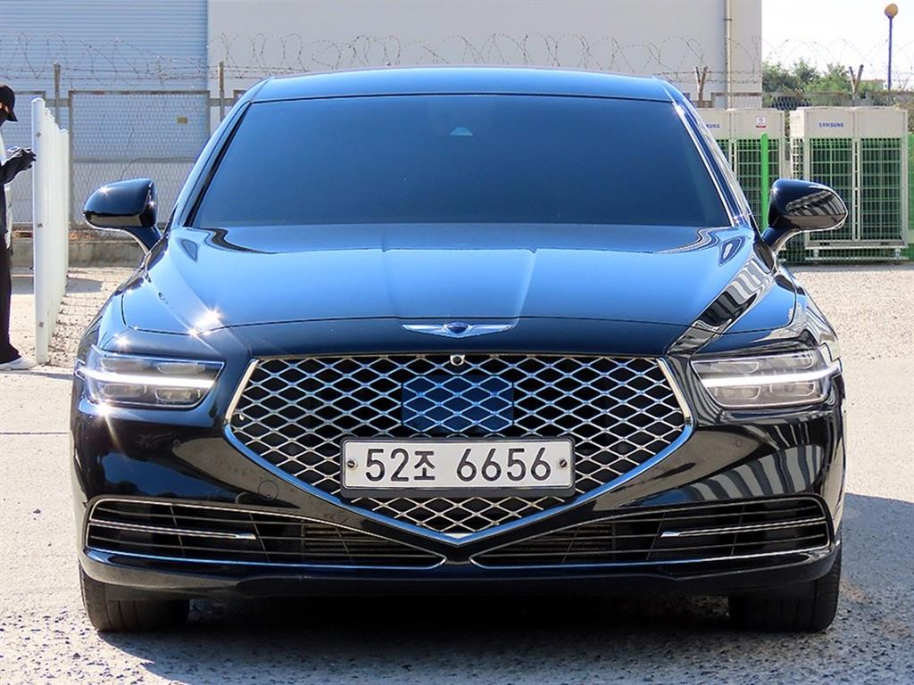 제네시스 G90 3.3T AWD Premium Luxury