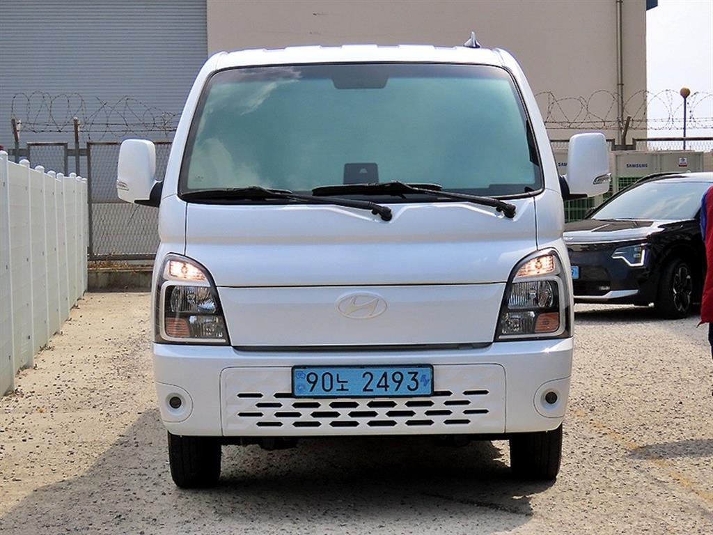 현대 Porter II EV Карго Premium Special