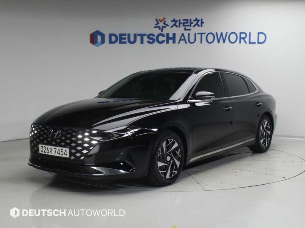 Hyundai Grandeur Hybrid 2.4 HEV Le Blanc