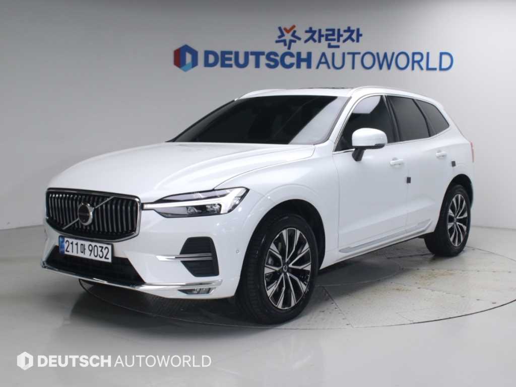 볼보 XC60 B5 AWD Ultimate Bright