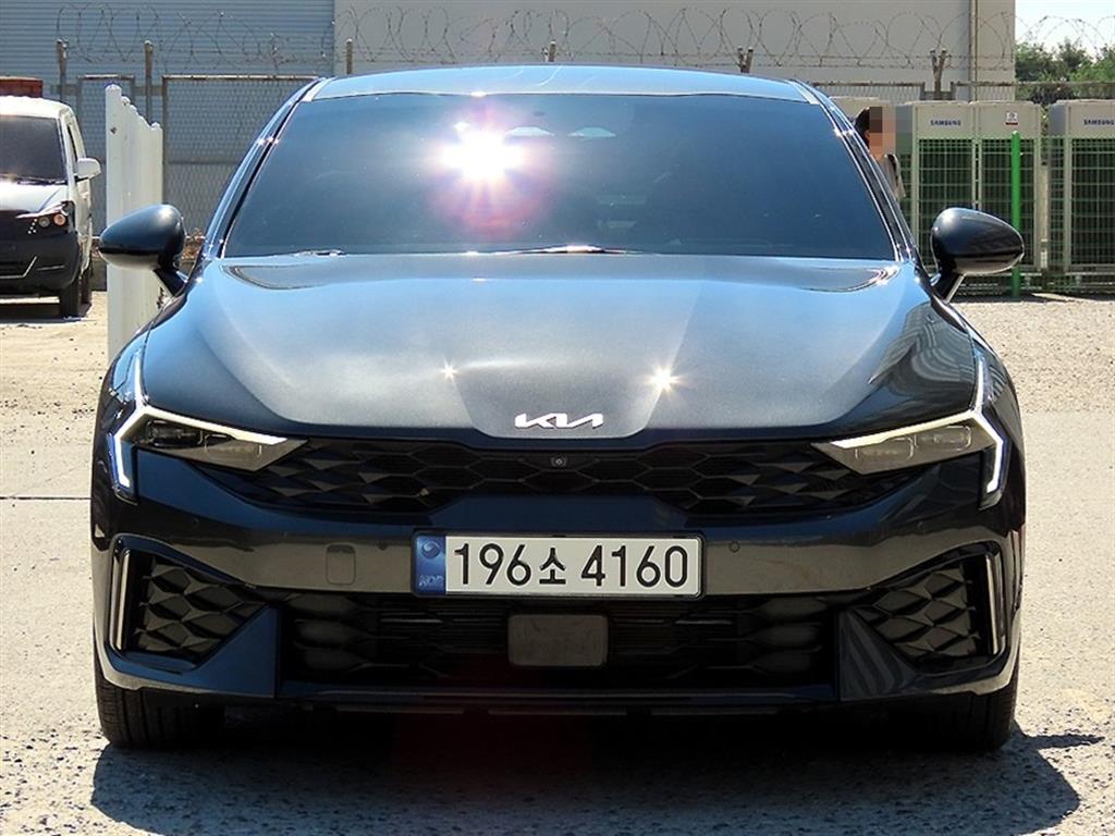 Kia K5 Hybrid 2.0 HEV Signature