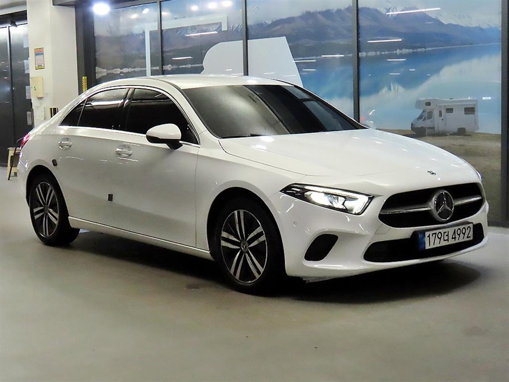 Mercedes-Benz A-Class A220