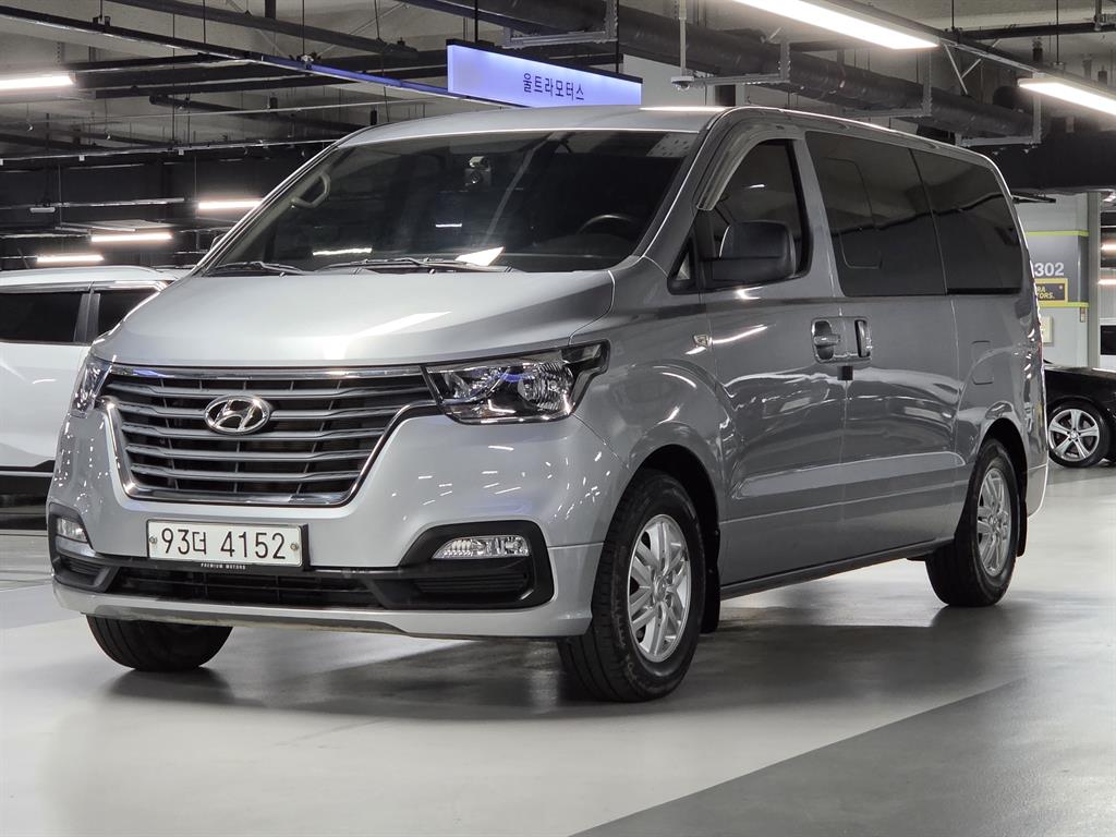현대 Grand Starex 5 인승 Van Modern