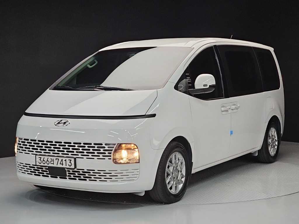 Hyundai Staria 2.2 Tourer 9 seats 2WD Modern
