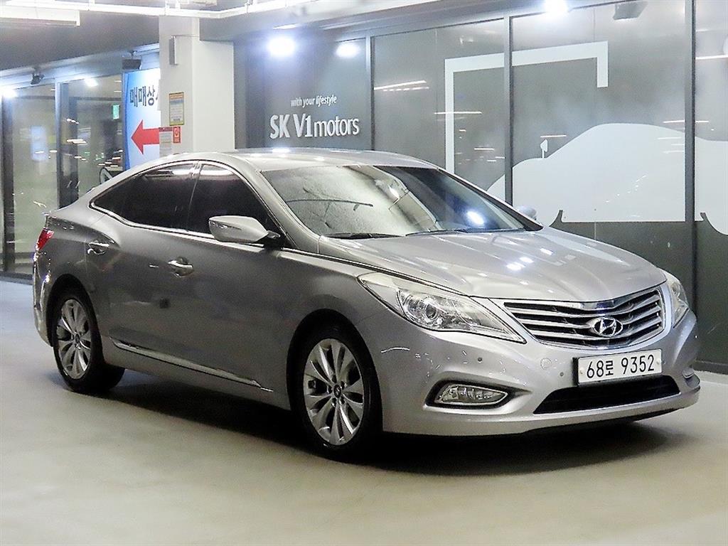 Hyundai Grandeur HG 300 Prime