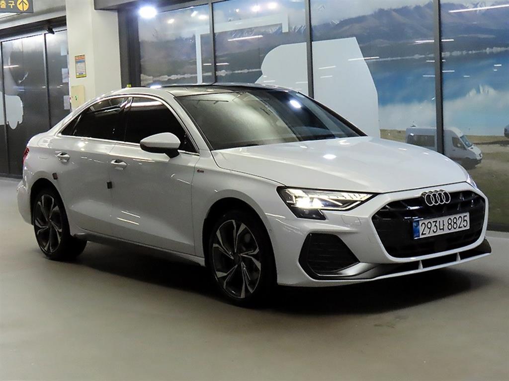 아우디 A3 40 TFSI Premium