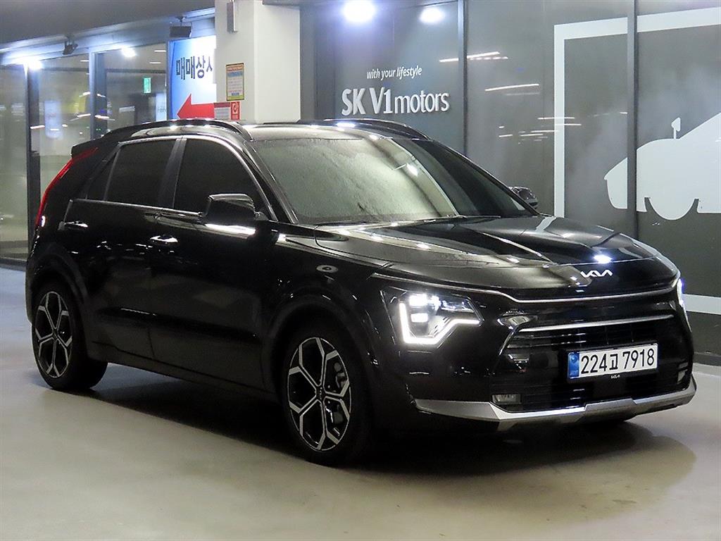 Kia Niro 1.6 HEV Signature