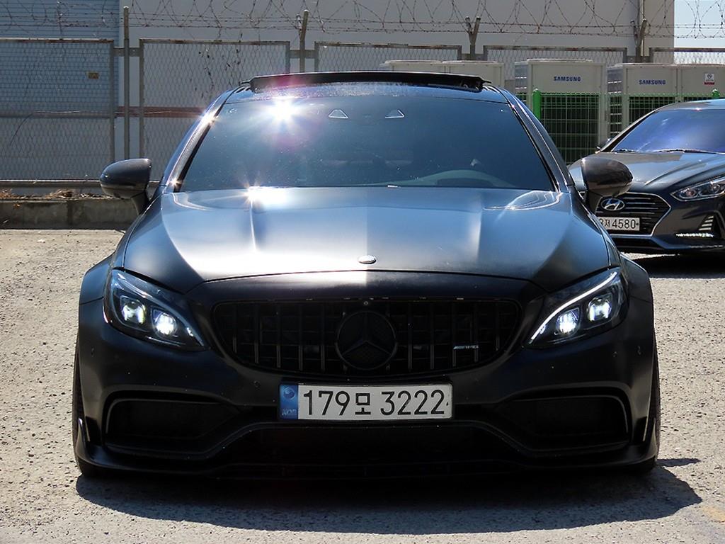 벤츠 C클래스 C63 AMG Coupe