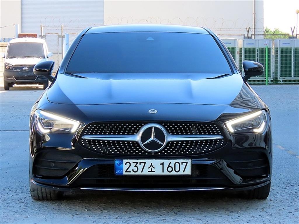 Mercedes-Benz CLA CLA250 4Maetik