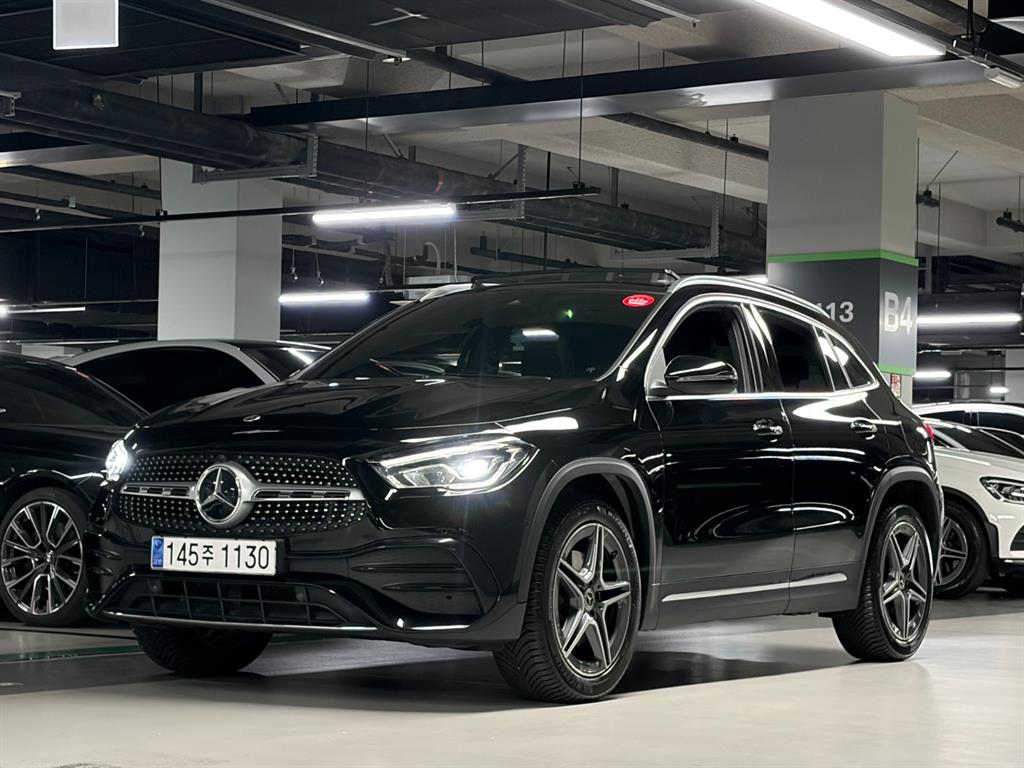 Mercedes-Benz GLA 250 4Maetik