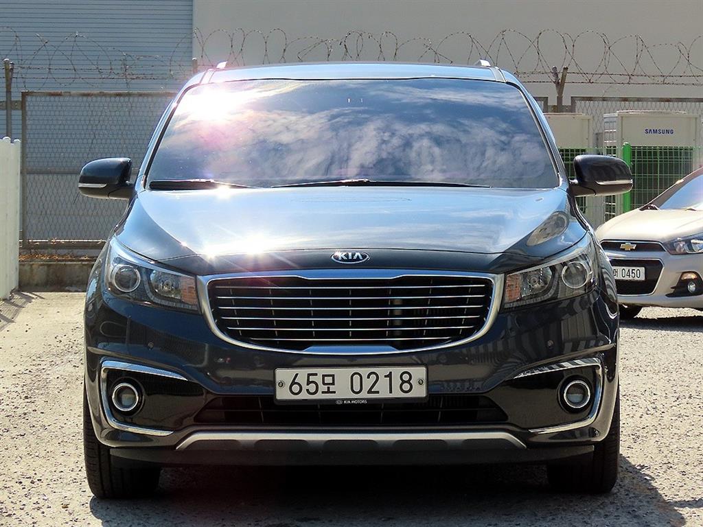 Kia Carnival 9 суудал Luxury