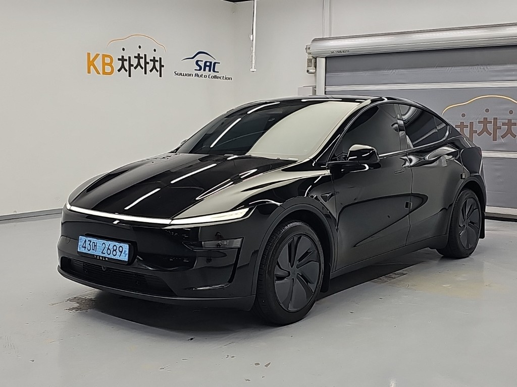 테슬라 Model Y AWD Rong Reinji