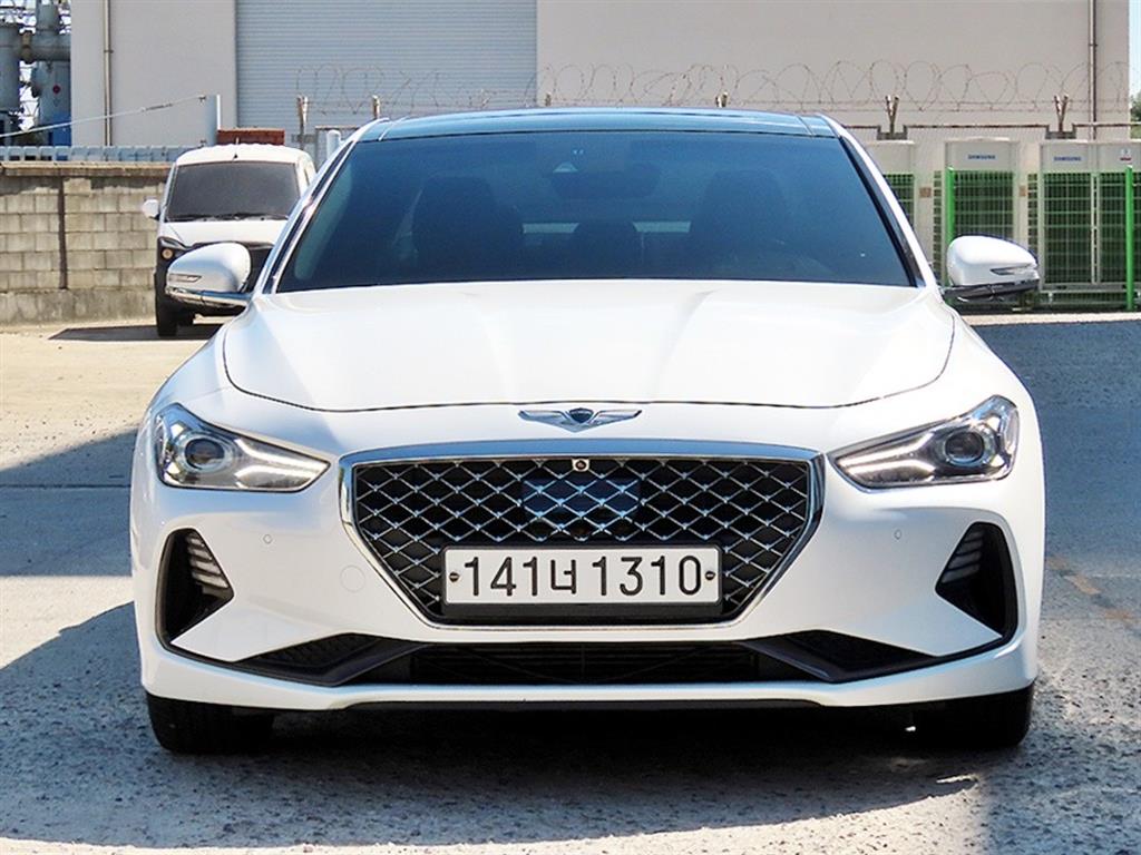 Genesis G70 2.0T AWD Elite