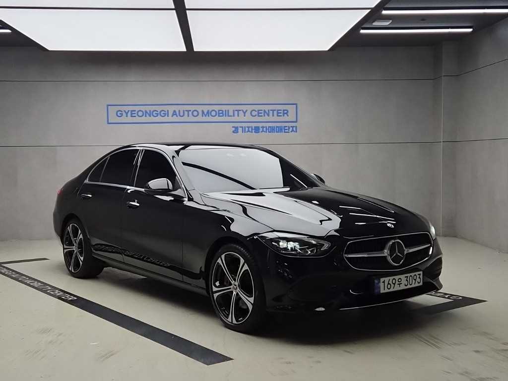 Mercedes-Benz C-Class C300 4Maetik Avantgarde