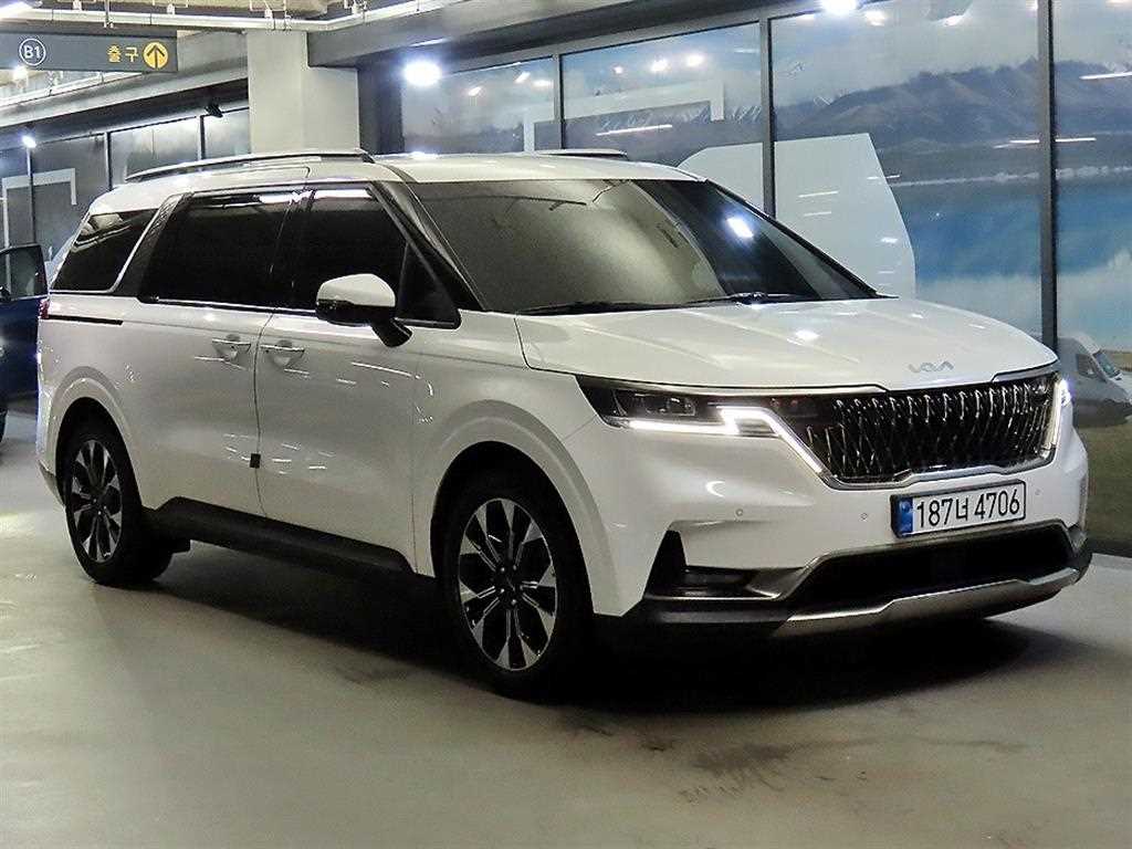Kia Carnival 9 суудал Noblesse