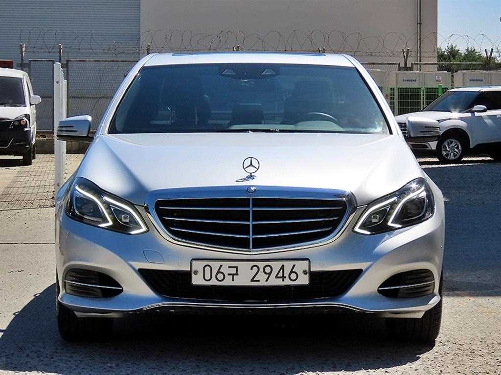 벤츠 E클래스 E300 Elegance