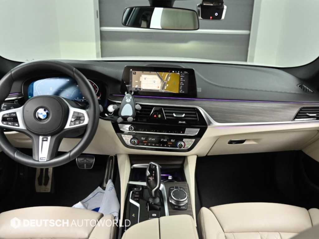 BMW 5시리즈 520i M Sport