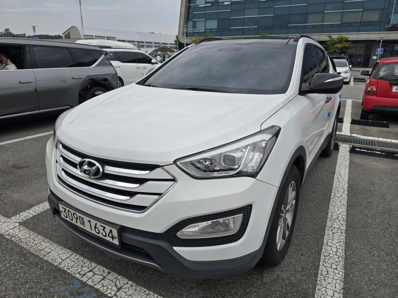 Hyundai Santa Fe R2.0 2WD Modern