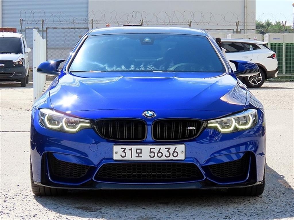 BMW M4 Coupe CS
