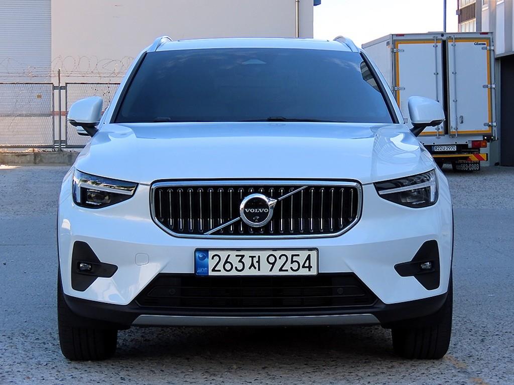 Volvo XC40 2.0 B4 AWD Ultimate Bright