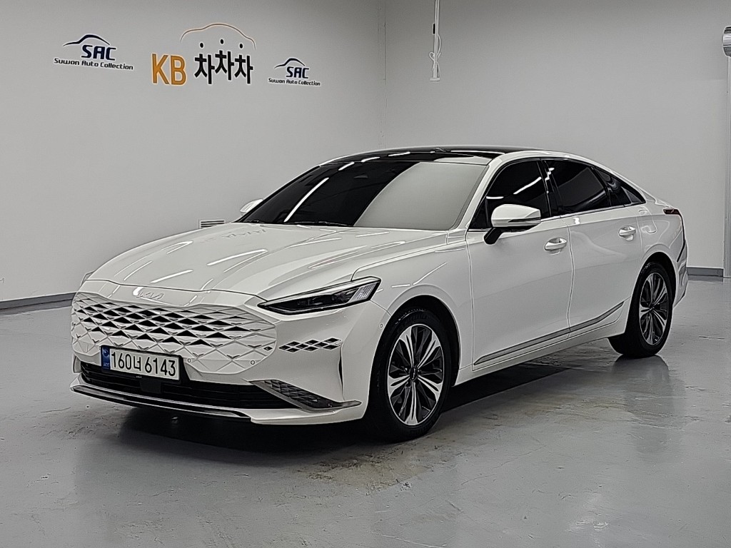 Kia K8 Hybrid HEV Signature