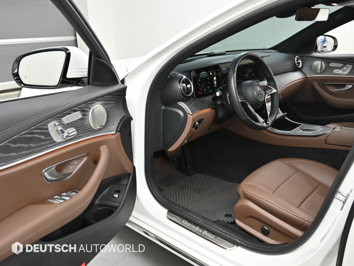 Mercedes-Benz E-Class E350 4Maetik Exclusive